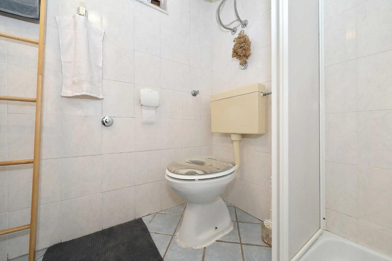 Malo Fali Vir Exterior photo